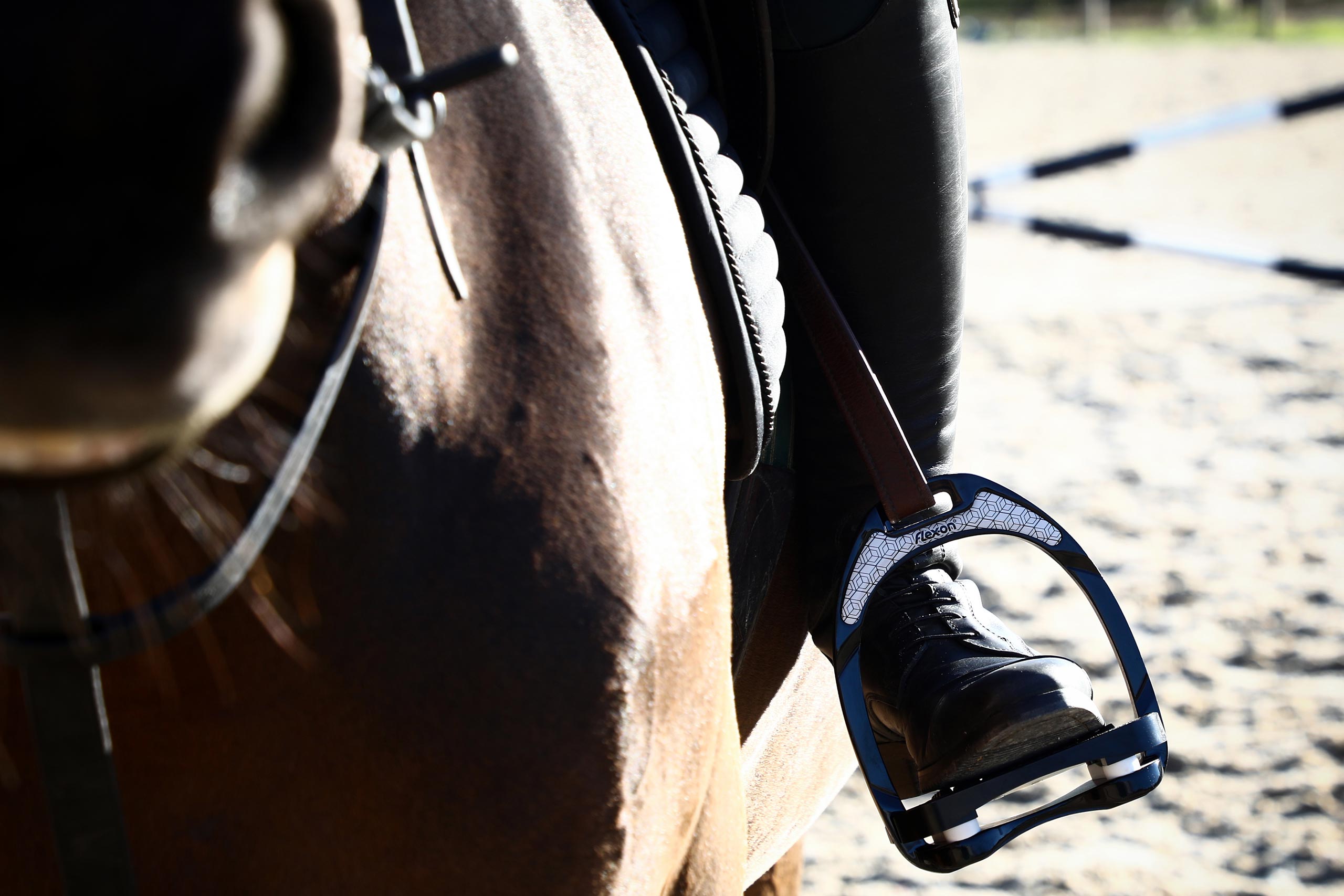 Flex-on® stirrups | Flex-on® Equestrian equipment